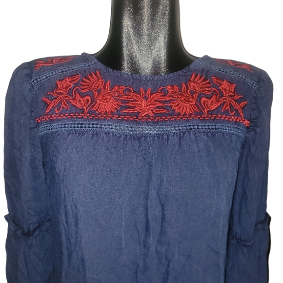 Solitaire Blue Long Sleeve Boho Chic Top With Red Floral Embroidered Detailing S - Picture 2 of 7